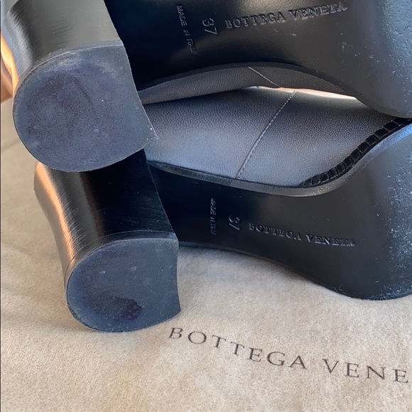 🎉Host Pick🎉Bottega Veneta Italian Leather Boots - Picture 12 of 14